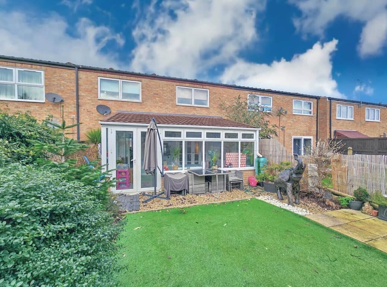 Property photo 0