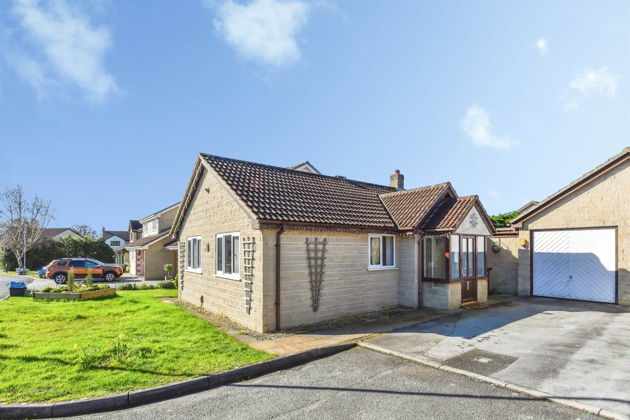 Property photo 0
