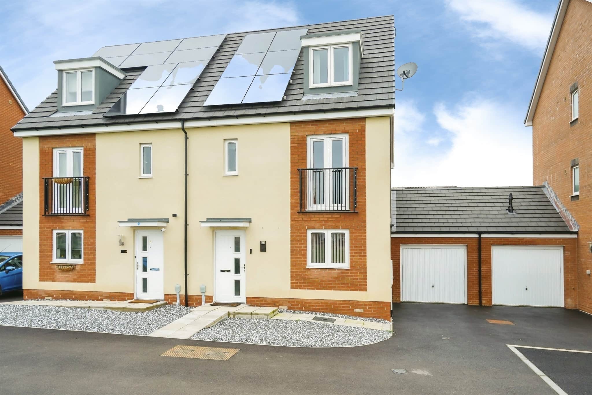 Property photo 0