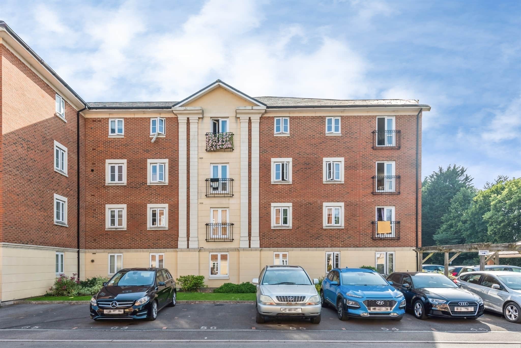 Property photo 0