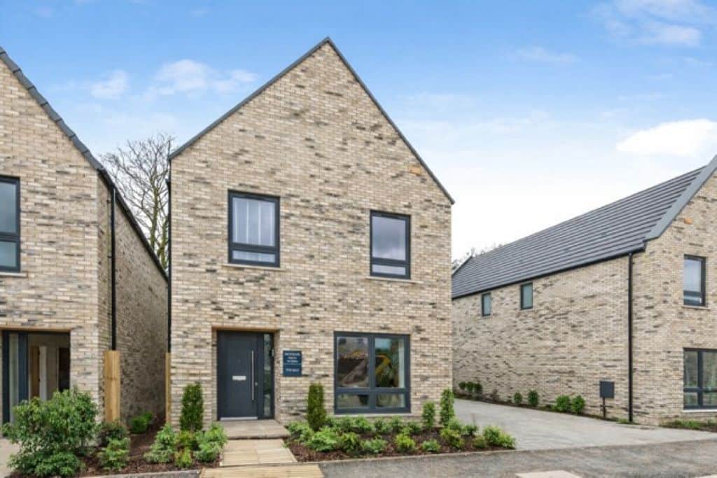 Property photo 0