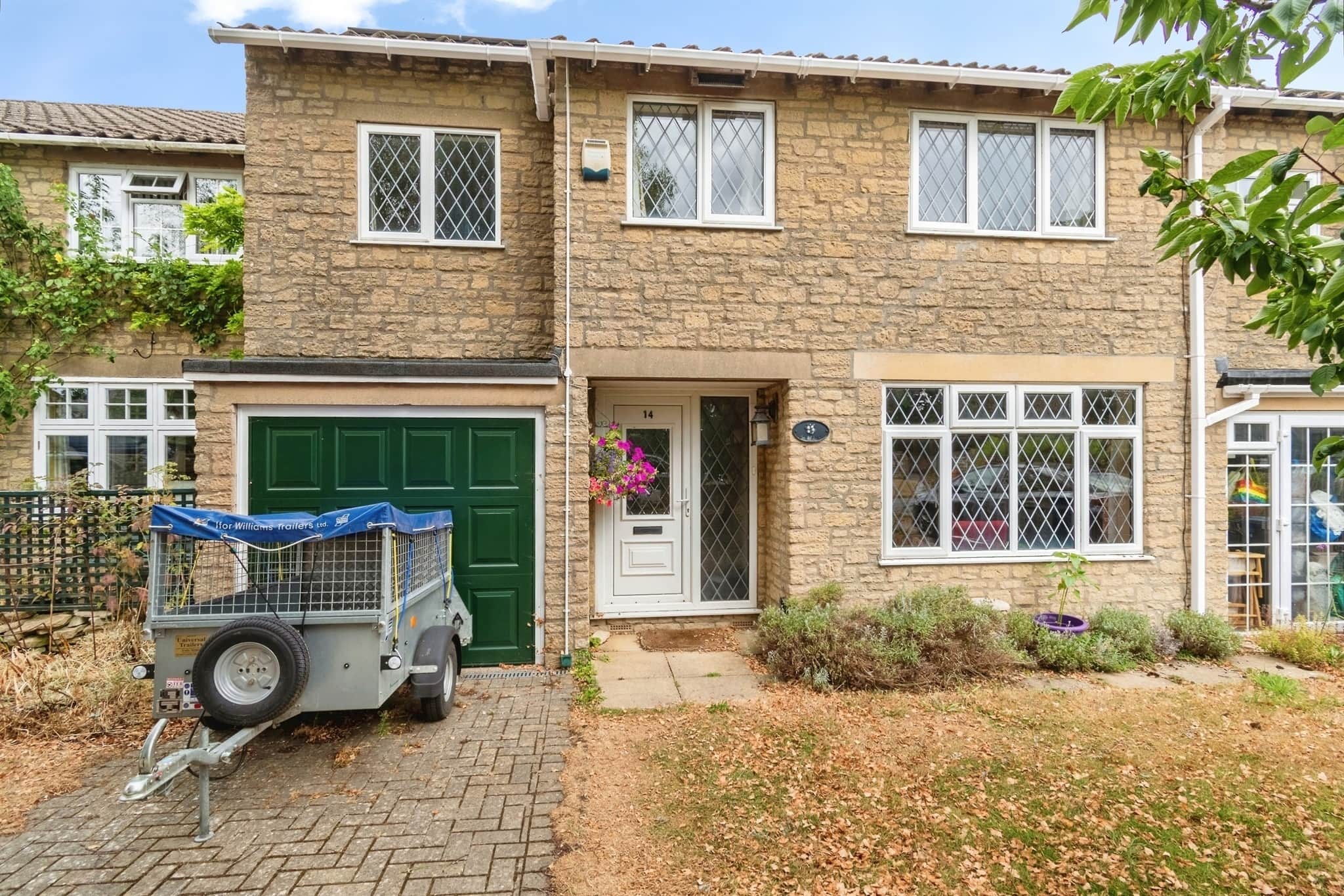 Property photo 0