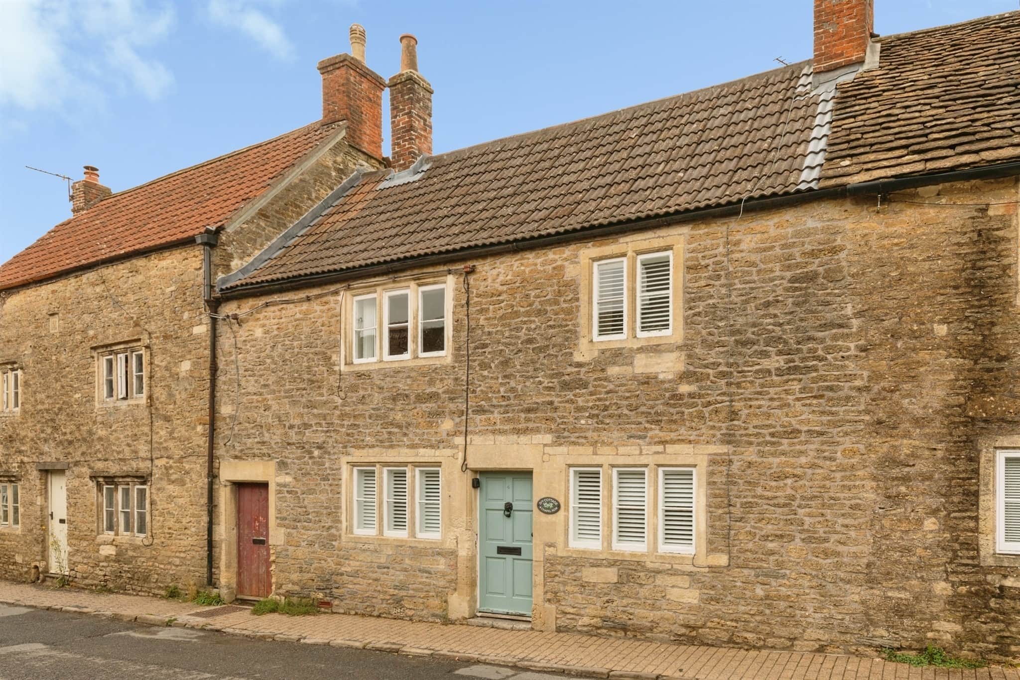 Property photo 0