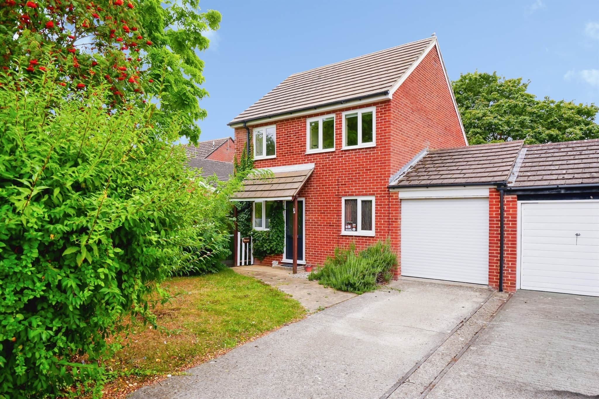 Property photo 0