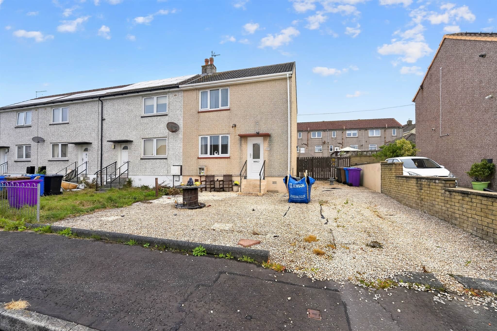 Property photo 0