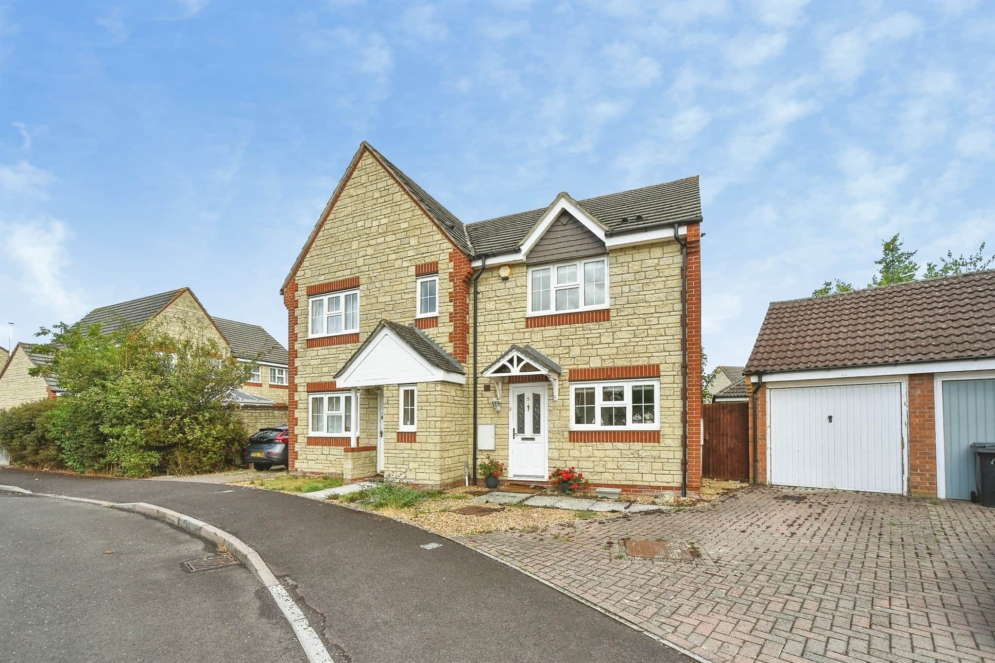 Property photo 0